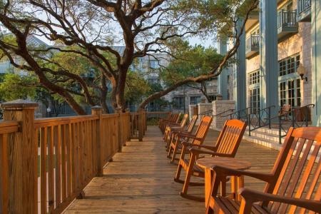 Hyatt Regency Hill Country Resort & Spa - 18