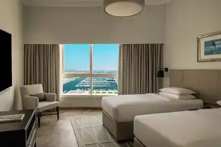 Dubai Marriott Harbour And Suites - 54