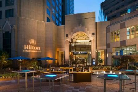 Hilton Charlotte Uptown - 22