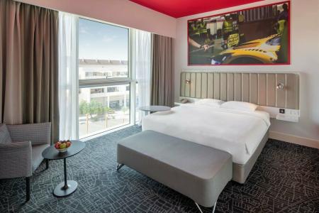 Park Inn by Radisson Dubai Motor City - 60