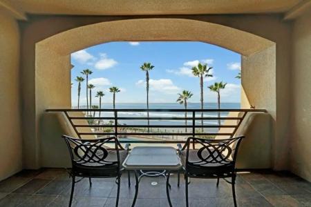 Pacific Terrace - 8