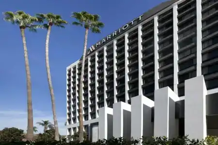 Beverly Hills Marriott - 3
