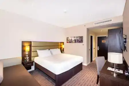 Premier Inn Dubai Al Jaddaf - 46