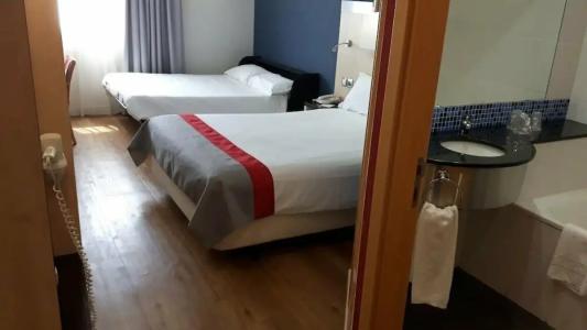 Holiday Inn Express Malaga Airport, an IHG - 42