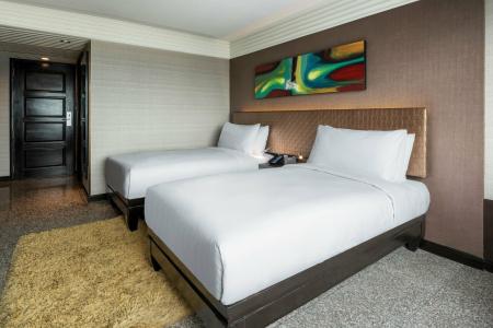 DoubleTree by Hilton Bangkok Ploenchit - SHA Plus Certified - 9