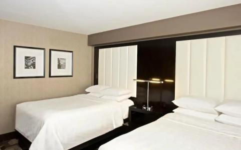 Beverly Hills Marriott - 28
