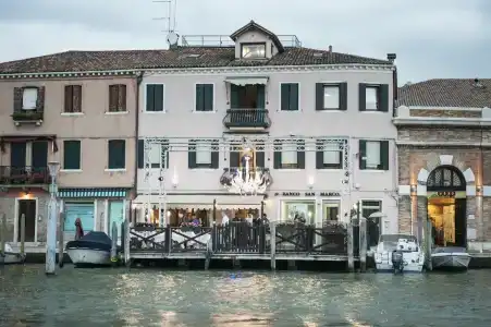 Hyatt Centric Murano Venice - 4