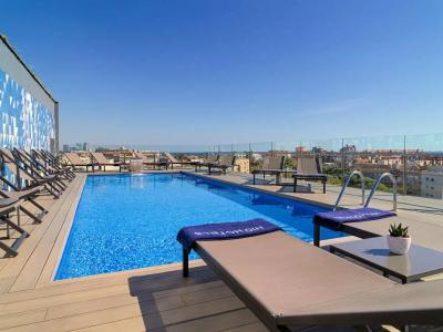 H10 Marina Barcelona - 32