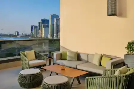 DoubleTree by Hilton Sharjah Waterfront And Residences - 29