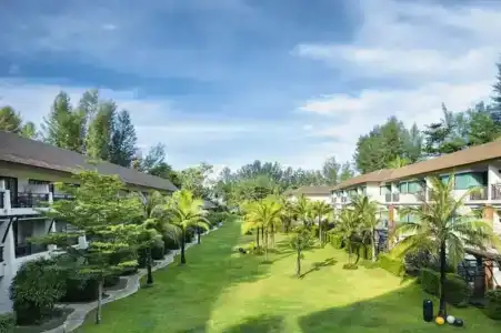 Outrigger Khao Lak Beach Resort - SHA Extra Plus - 40