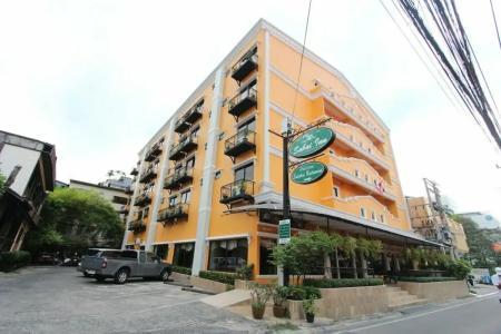 Sabai Inn - 9