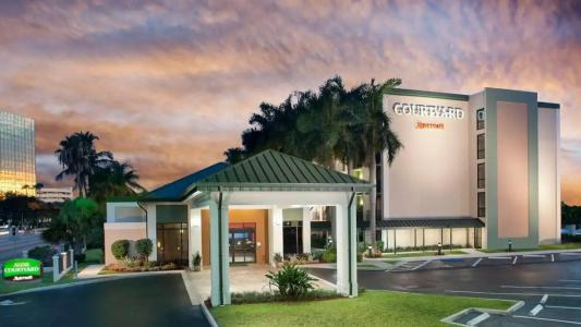 Courtyard by Marriott Fort Lauderdale East / Lauderdale-by-the-Sea - 10