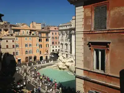 Relais Fontana Di Trevi - 6