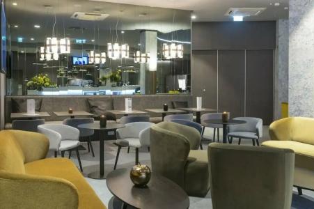 Hampton By Hilton Poznan Old Town - 25