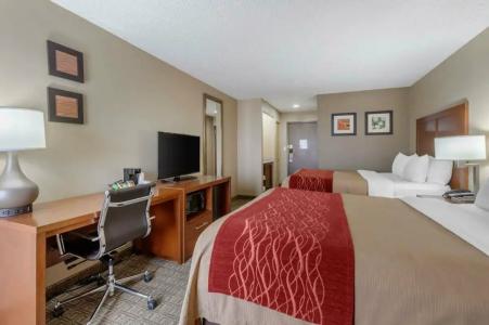 Comfort Inn Santa Fe - 52