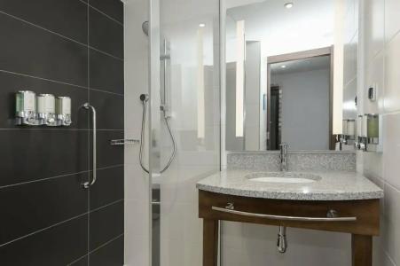 Hampton By Hilton Poznan Old Town - 38