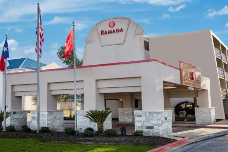 Ramada by Wyndham Austin South - 61