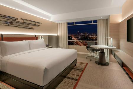 DoubleTree by Hilton Bangkok Ploenchit - SHA Plus Certified - 53