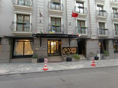 Renata Boutique Sisli - 11