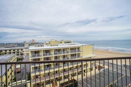 Grand Ocean City Oceanfront - 29