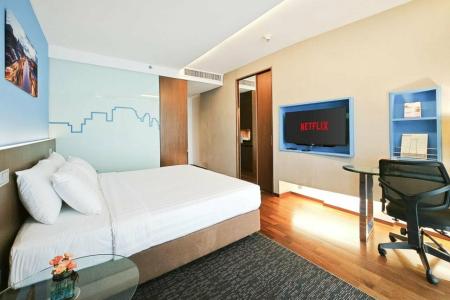 Galleria Sukhumvit 10 Bangkok by Compass Hospitality - 13