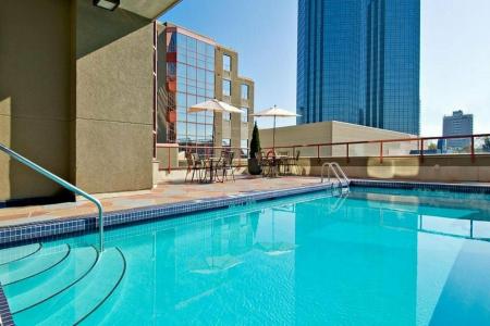 Holiday Inn Express Vancouver-Metrotown (Burnaby) - 76