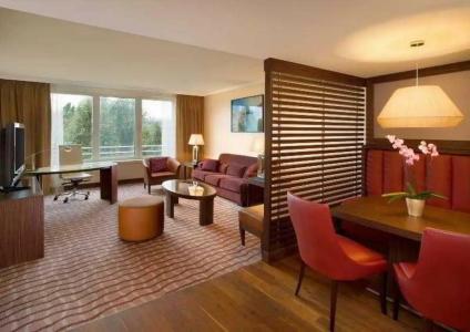 Sheraton Grand Warsaw - 16