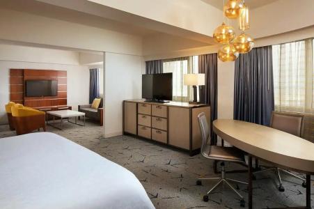 Sheraton Gateway Los Angeles - 73