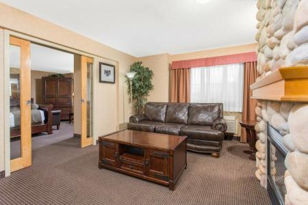 Canmore Inn & Suites - 15