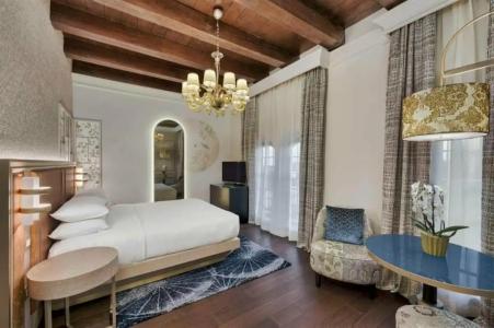 Hilton Molino Stucky Venice - 27