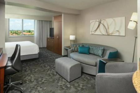 Courtyard by Marriott Miami Airport - 33