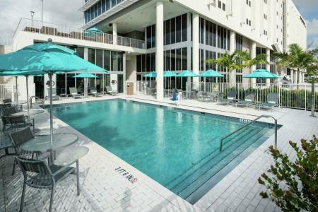 DoubleTree by Hilton Miami Doral - 70