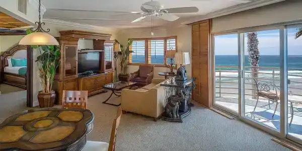 Pacific Terrace - 2