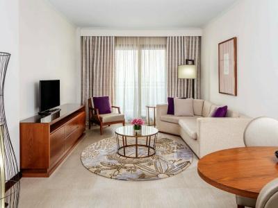 Novotel Deira City Centre - 17