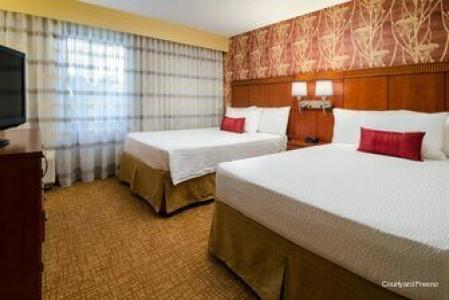 Courtyard by Marriott Fresno - 40