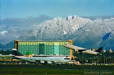 Fairmont Vancouver Airport In-Terminal - 6