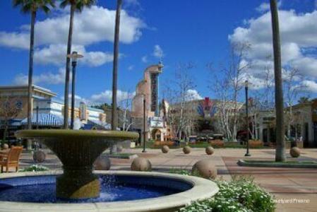 Courtyard by Marriott Fresno - 1