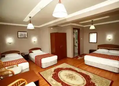 Akcinar - 0