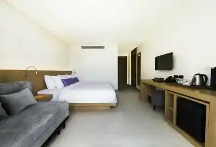 The Lunar Patong - SHA Certified - 10