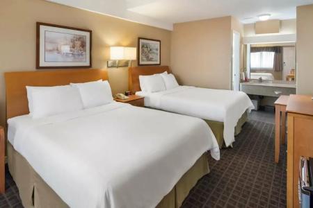 SureStay by Best Western North Vancouver Capilano - 10