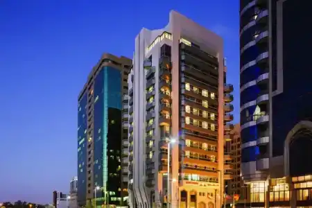 Hawthorn Suites by Wyndham Abu Dhabi City Center - 16