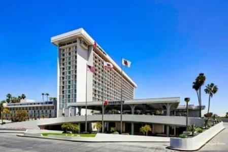 Los Angeles Airport Marriott - 6