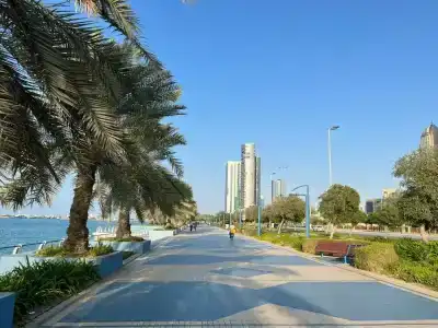 Corniche Abu Dhabi - 31