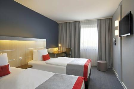 Holiday Inn Express Frankfurt Messe, an IHG - 48