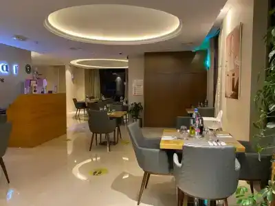 Roda Amwaj Suites Jumeirah Beach Residence - 3