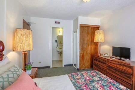 Royal Grove Waikiki - 11