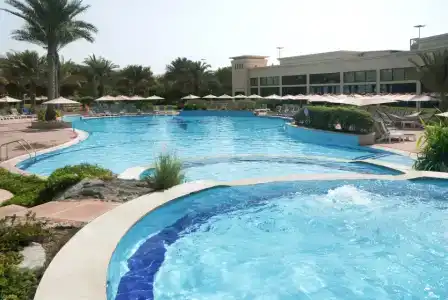 Radisson Blu & Resort, Abu Dhabi Corniche - 4