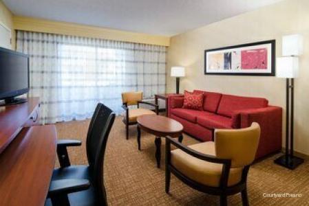 Courtyard by Marriott Fresno - 27