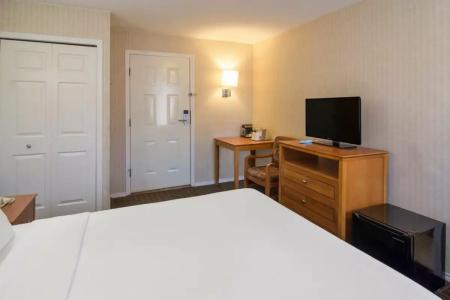 SureStay by Best Western North Vancouver Capilano - 2