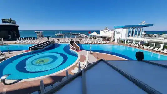 Azura Deluxe Resort & Spa - Ultra All Inclusive - 14